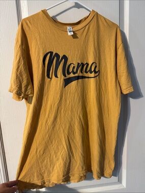 Mama Graphic Tee - Yellow